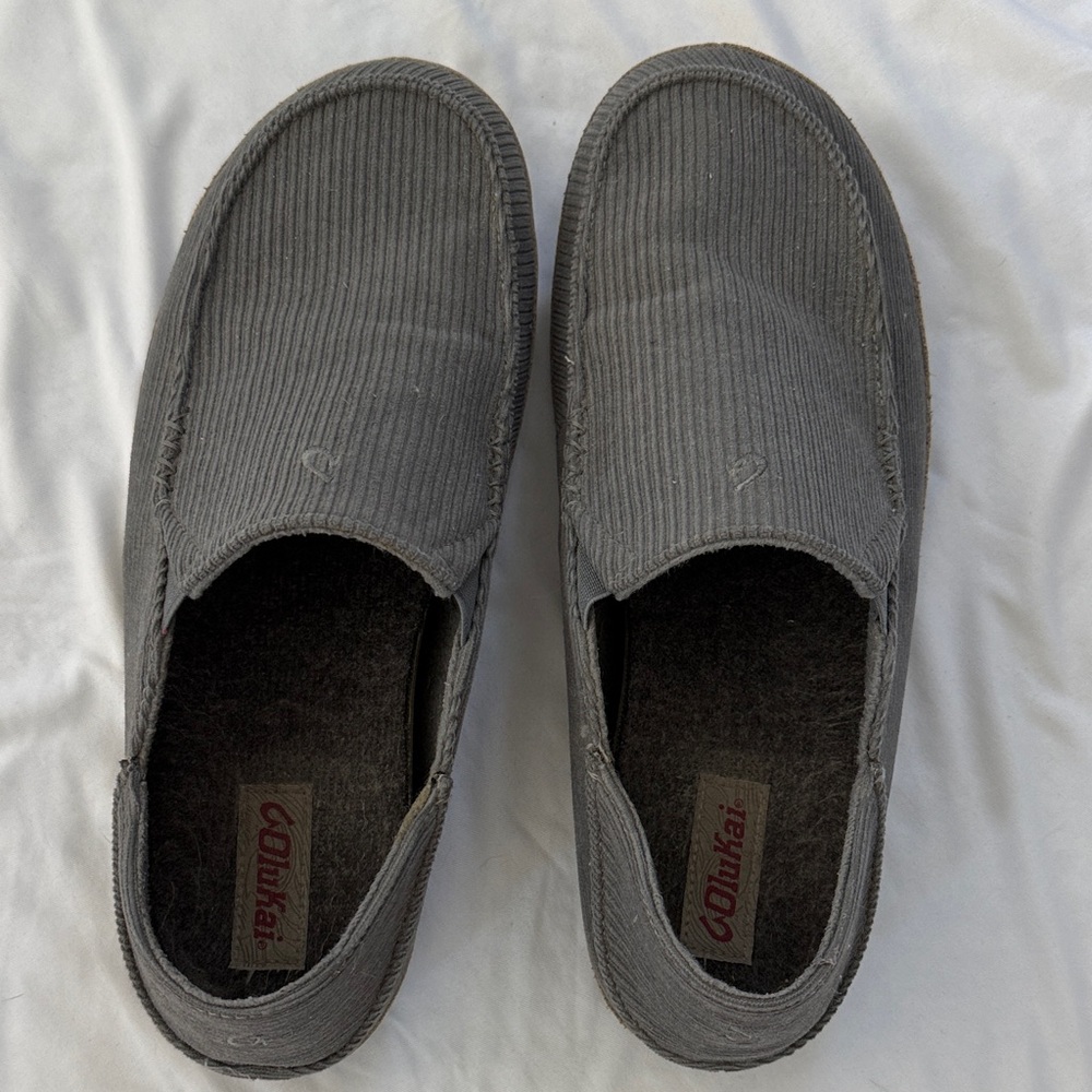 OluKai Men's Charcoal Corduroy Slip-On Loafers